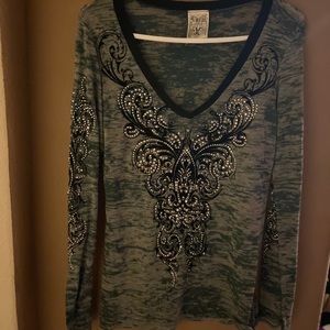 Vocal v neck l/s rhinestone L